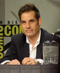 Adrian Pasdar